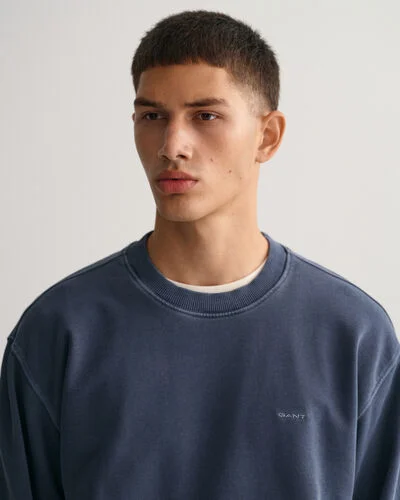 Gant sunfaded crew neck sweatshirt - Image 3